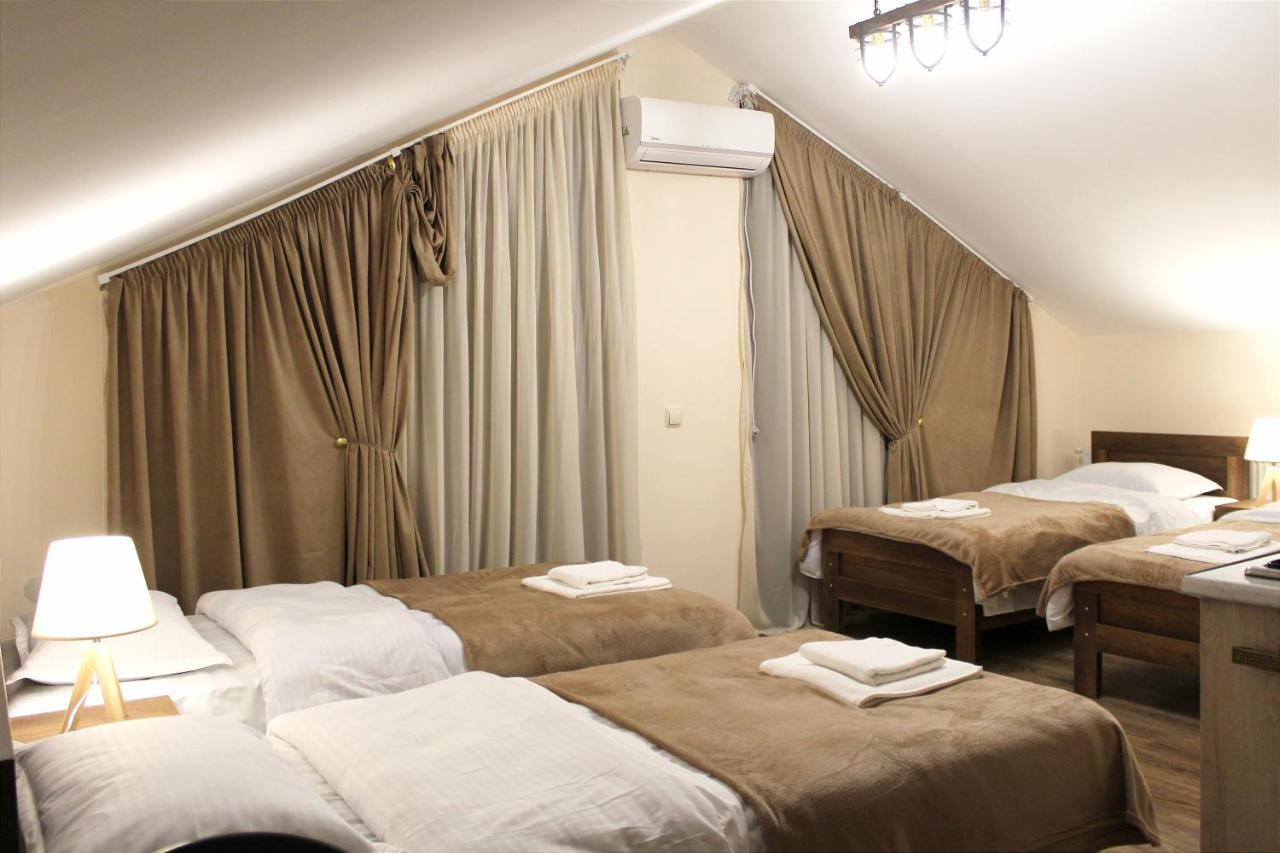 Nitsa Guest House ゴリ エクステリア 写真