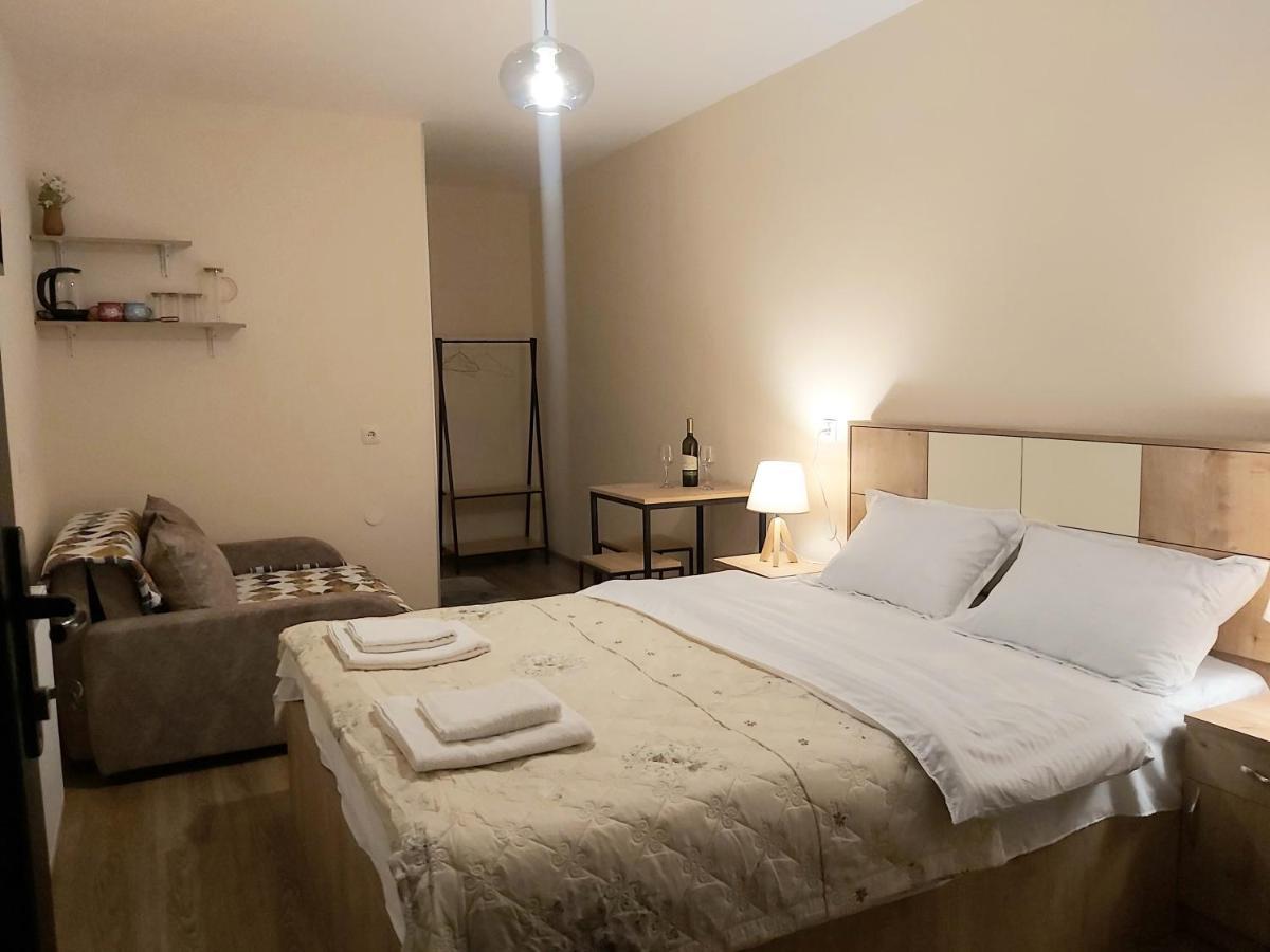 Nitsa Guest House ゴリ エクステリア 写真
