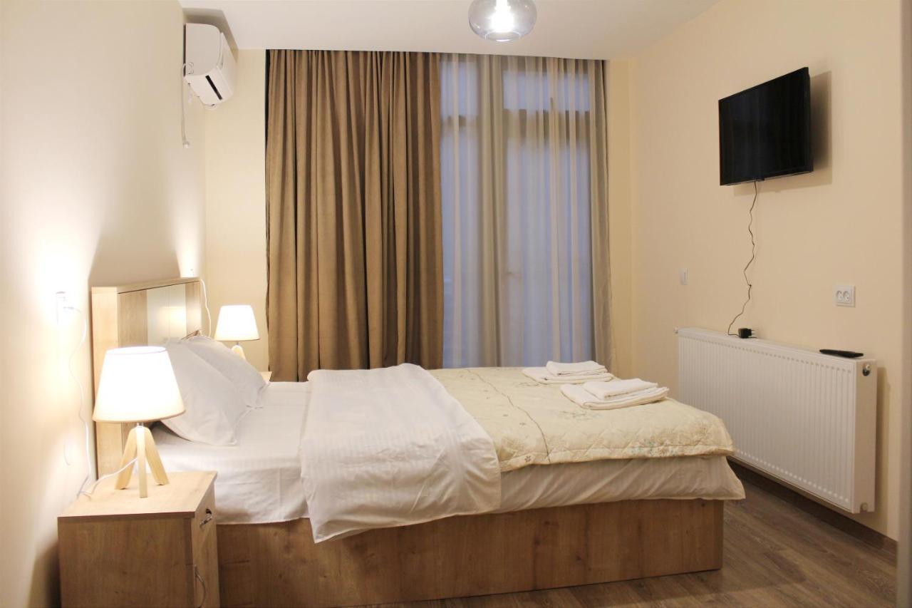 Nitsa Guest House ゴリ エクステリア 写真